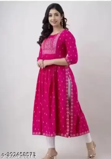 Beautiful women kurti 3/4 sleeve suit in pink colour with printed design, easy wear nd light weight